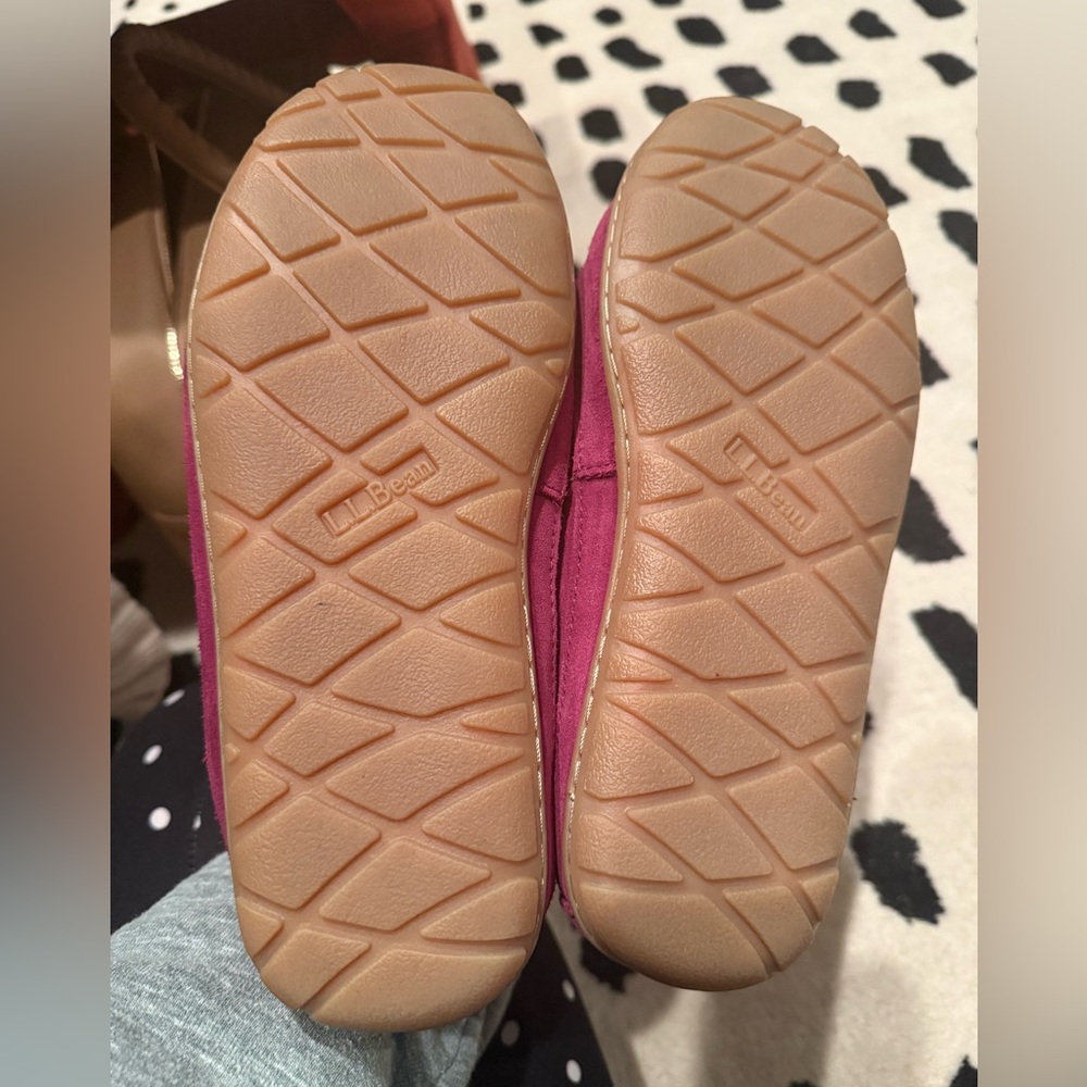LL Bean Women's Wicked Good Slippers Boot Moc house shoes women’s 8 like new - Picture 7 of 10